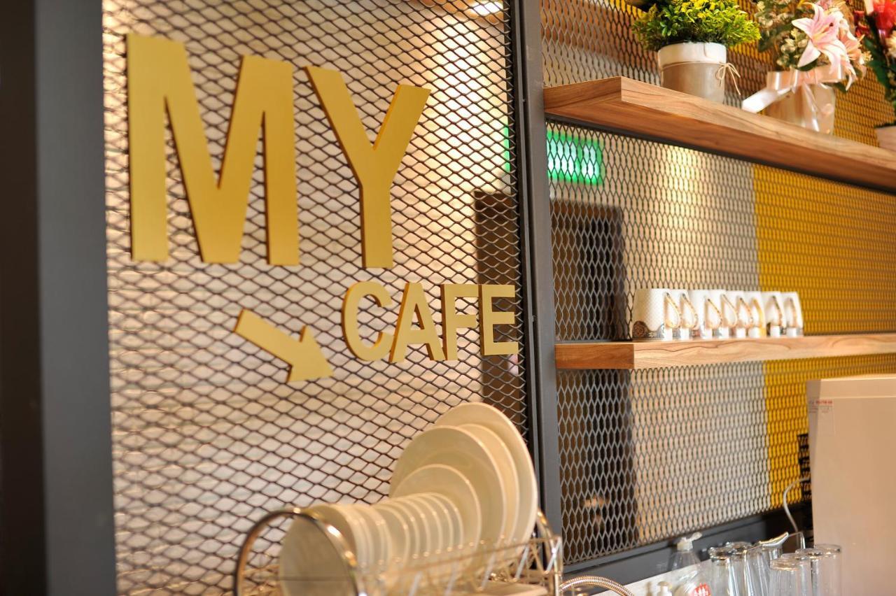 Mye Hotel Muar Exteriör bild