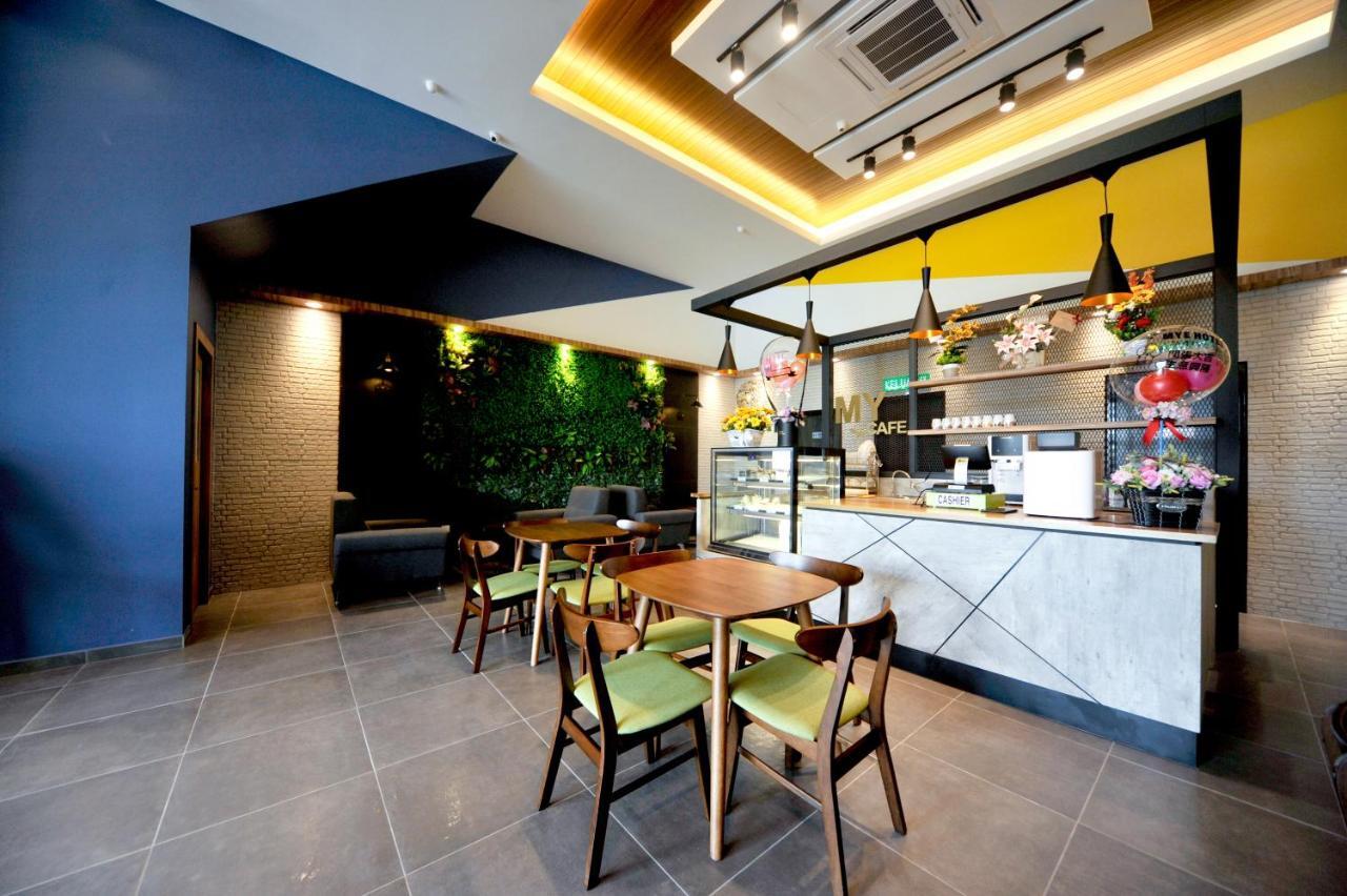 Mye Hotel Muar Exteriör bild